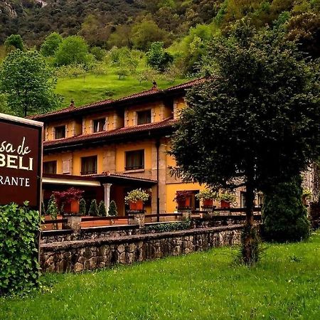 Logis Hotel Restaurante La Casa De Juansabeli Аренас-де-Кабралес Экстерьер фото